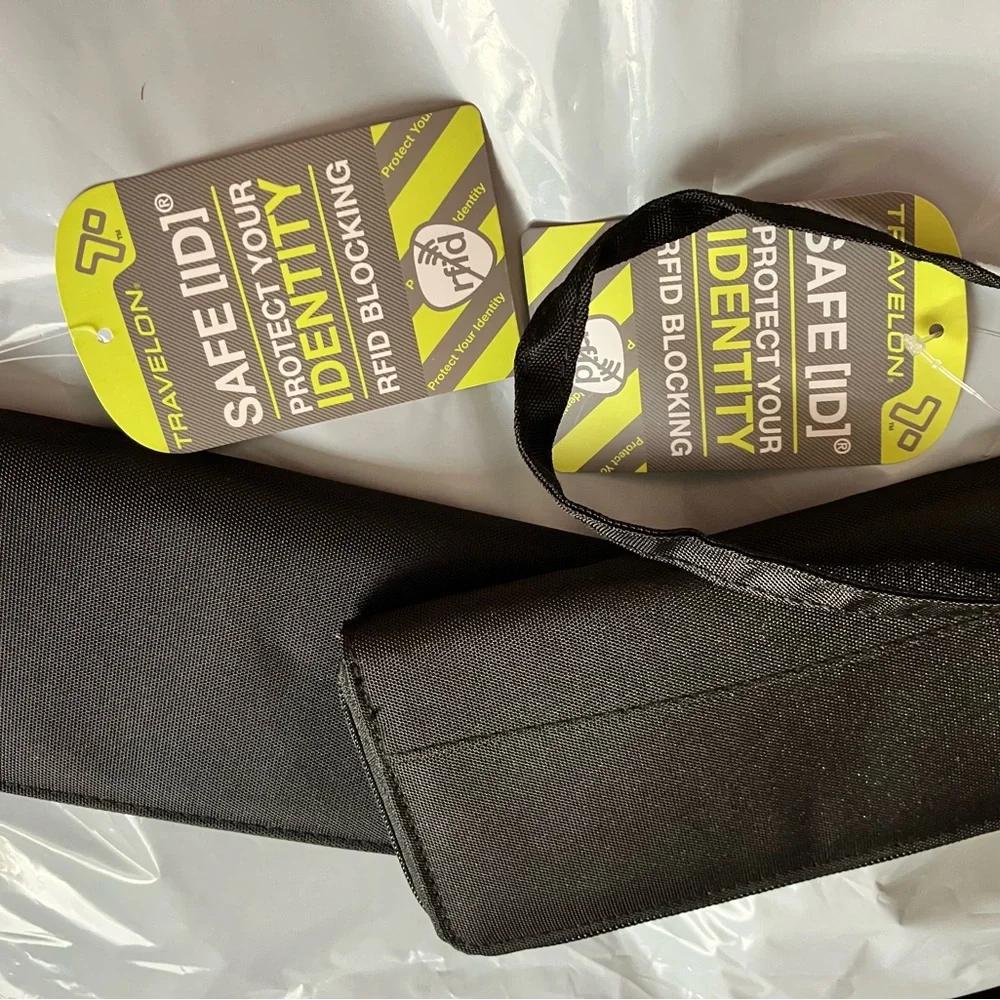 TWO 2 Travelon both RFID Blocking Anti-theft Wallets Black
